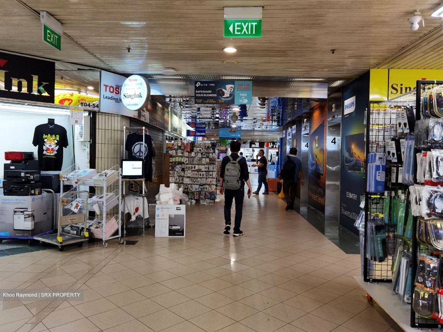 Sim Lim Square (D7), Shop House #361853111